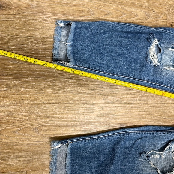 High waisted Distressed Boyfriend Jeans 👖 - Picture 6 of 9